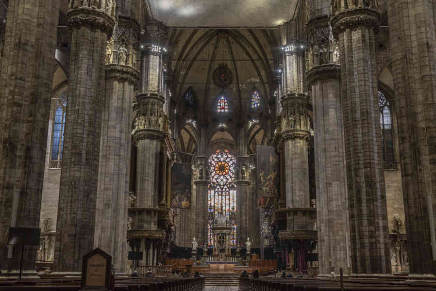 Italia - Milán 008 - catedral de Milán (El Duomo).jpg